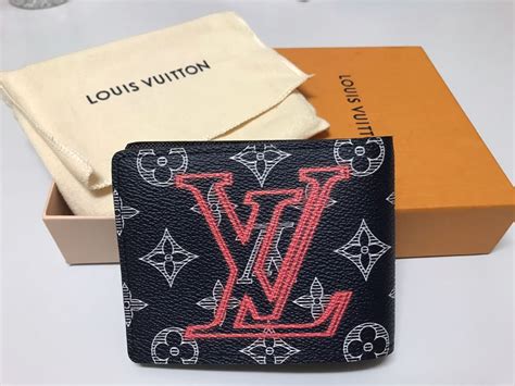 louis vuitton wallet lv upside down|louis vuitton logo reversed.